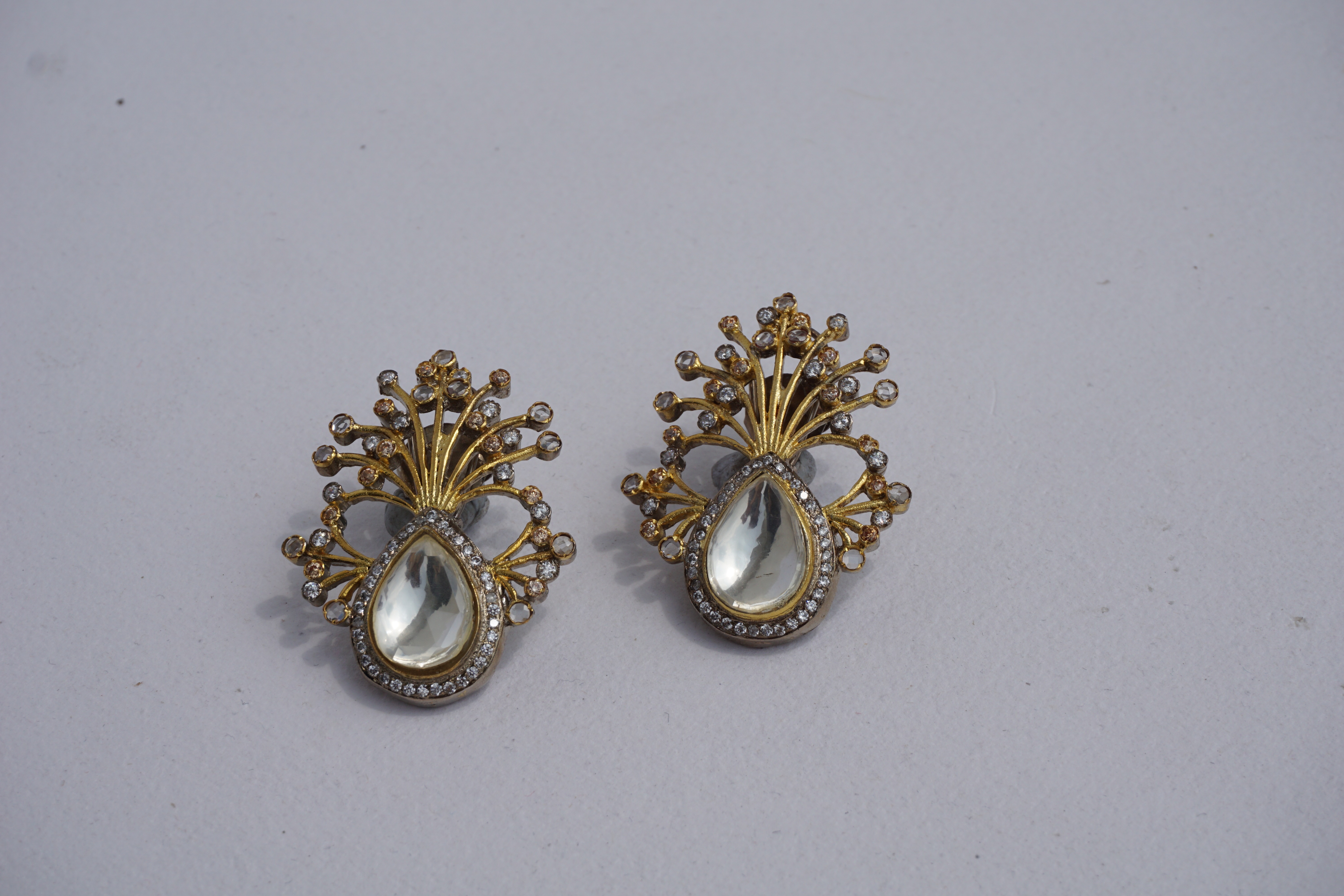Earrings with kundan crystal & zirconium crystals – Rohita Deepa